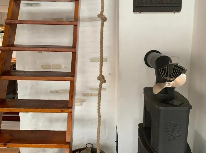 Σπίτι διακοπών Timberframe House Near Harbour *